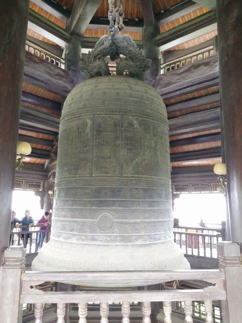 Bai Dinh, the biggest pagoda in Vietnam - ảnh 3